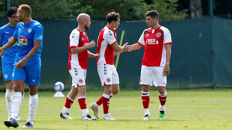 Soi kèo Carlisle United vs Fleetwood Town 1h00 21/09/2022